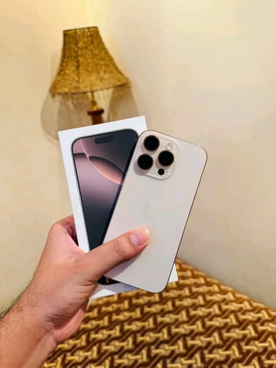 Apple iPhone 16 Pro Max_img_0