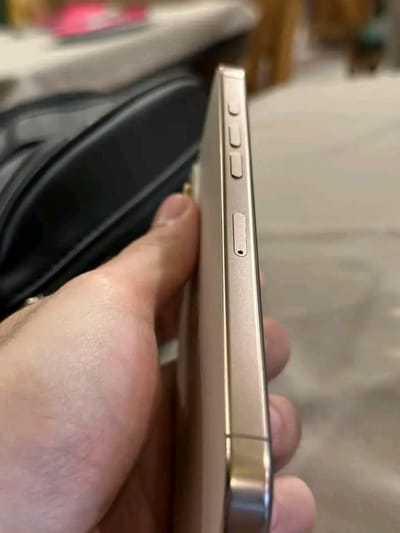 Apple iPhone 16 Pro Max_img_1