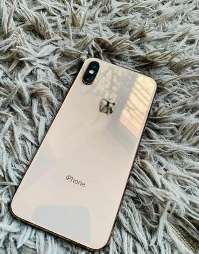 i phon xs_img_3