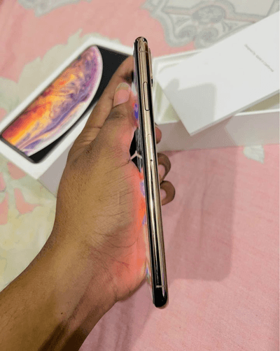 i phon xs_img_5
